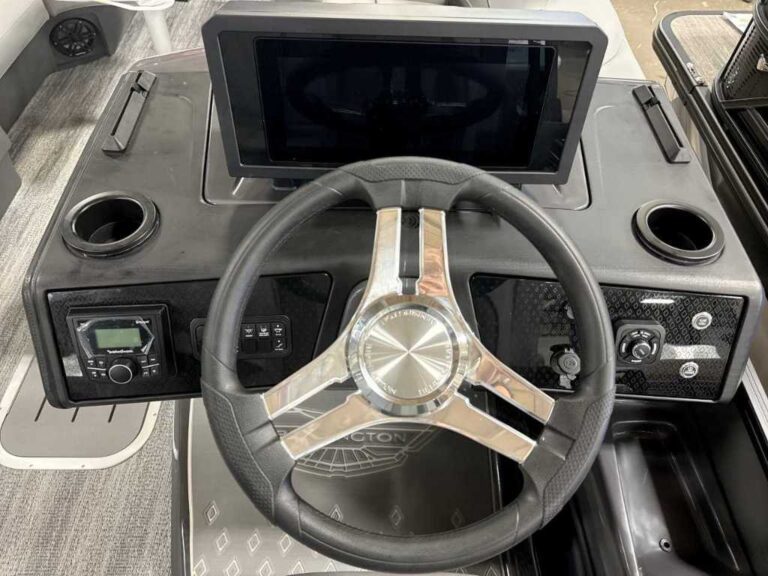 2026 Bennington 23MFB - ESP - Limited Edition US-ETWS0828A626 [photo 11]